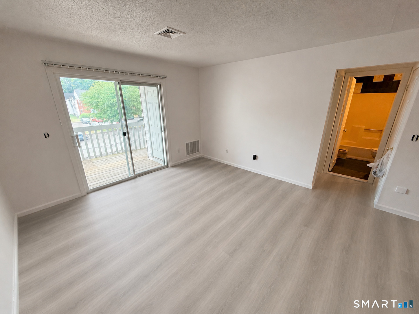 5 Concorde Way B5