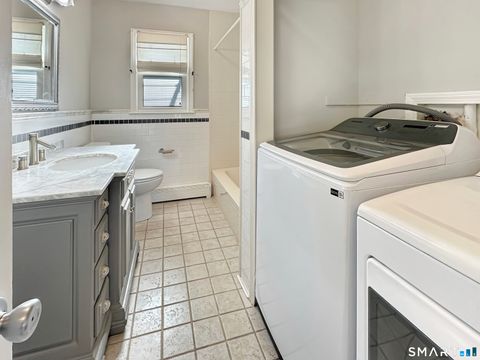 Tiny photo for 61 Smith Street, East Lyme, CT 06357 (MLS # 24145992)