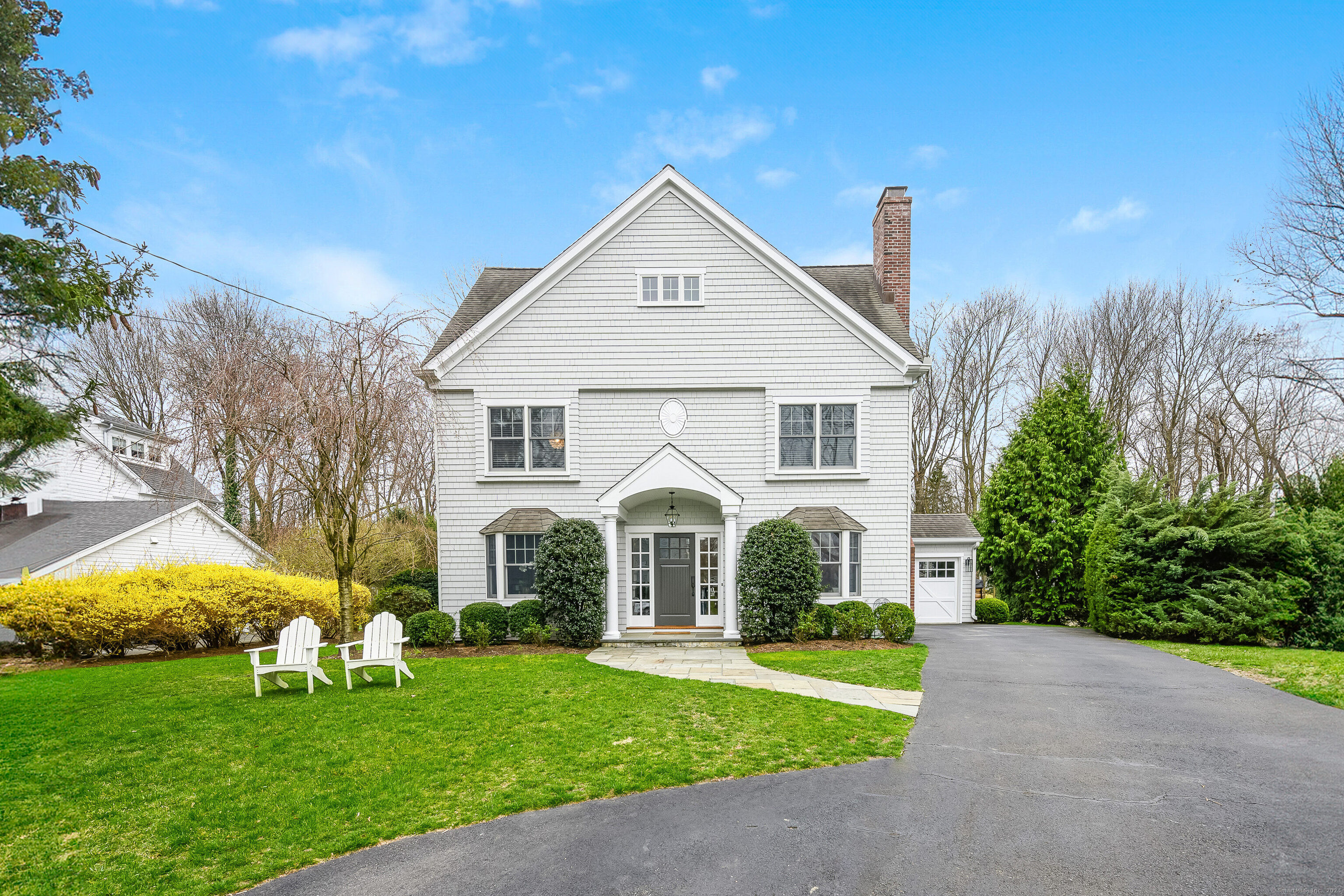 Property for Sale at 23 Miles Road, Darien, Connecticut - Bedrooms: 5 
Bathrooms: 3 
Rooms: 11  - $2,250,000