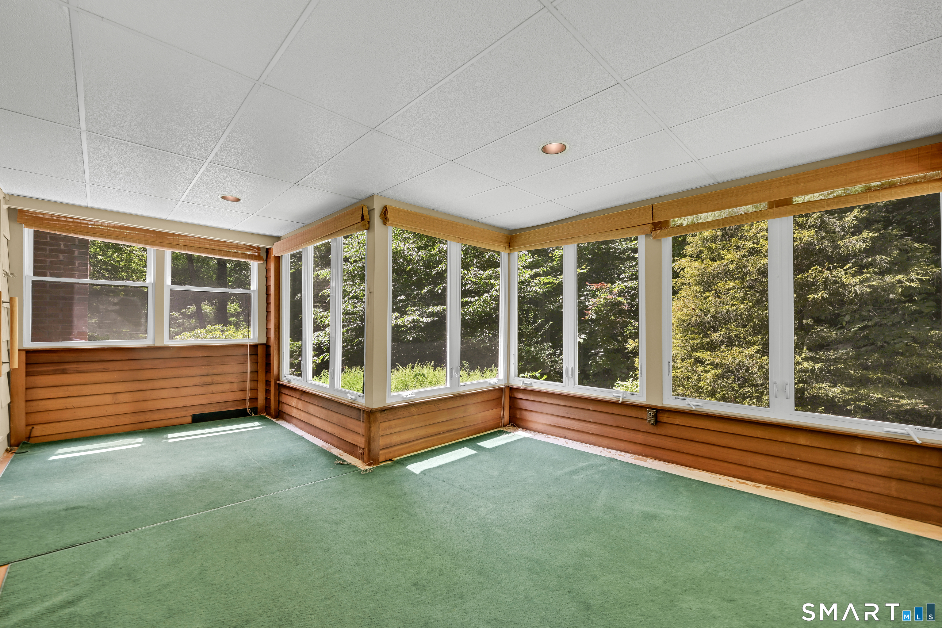 9 Rocky Ridge Lane
