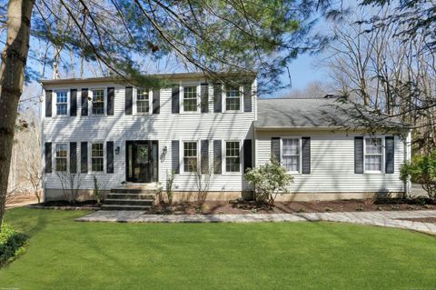 32 Kristy Drive Bethel CT 06801