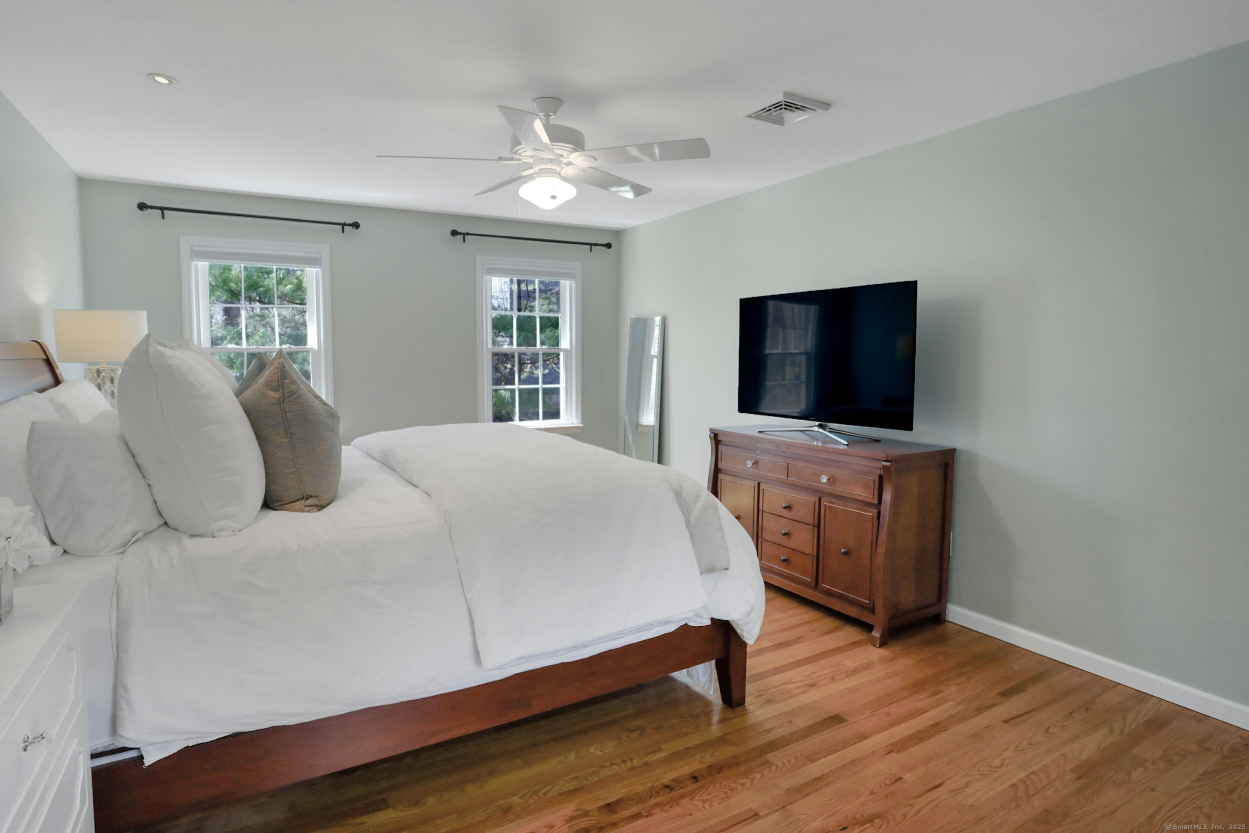 32 Kristy Drive, Bethel, Connecticut image 17