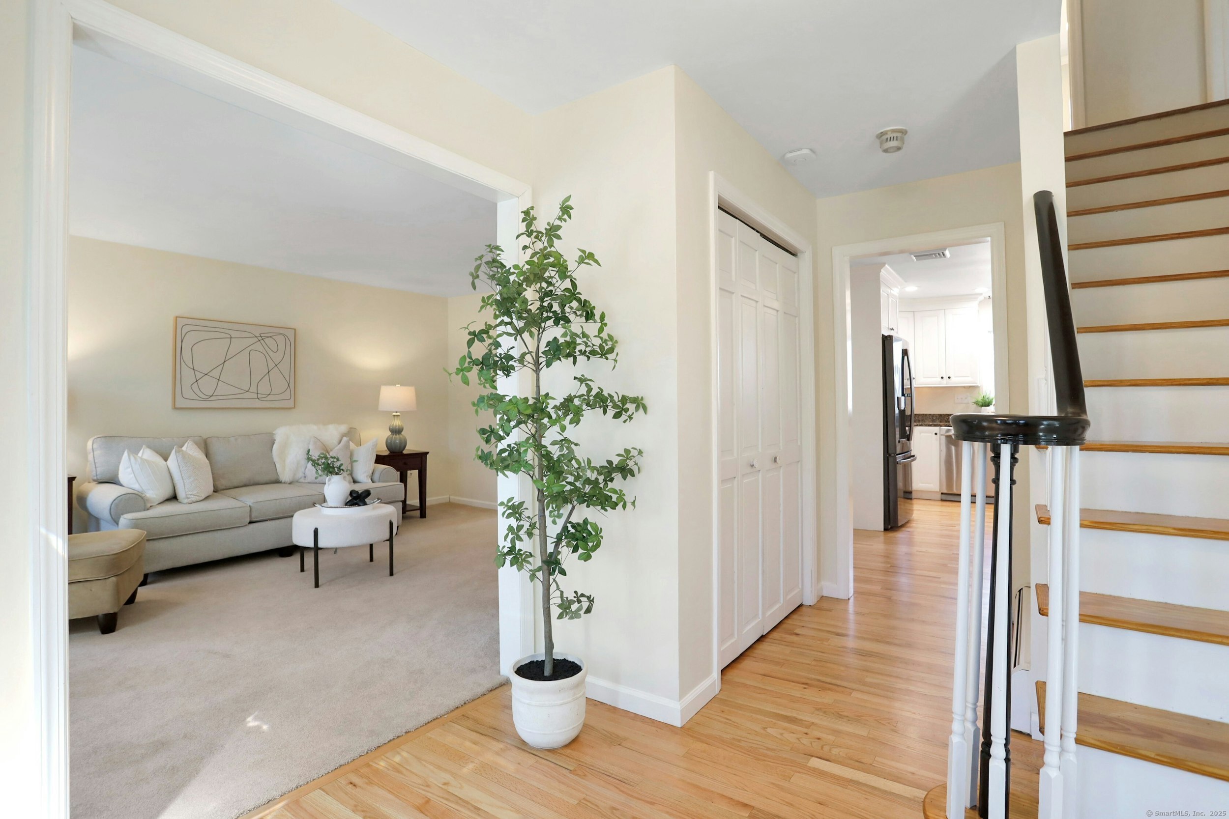32 Kristy Drive, Bethel, Connecticut image 4