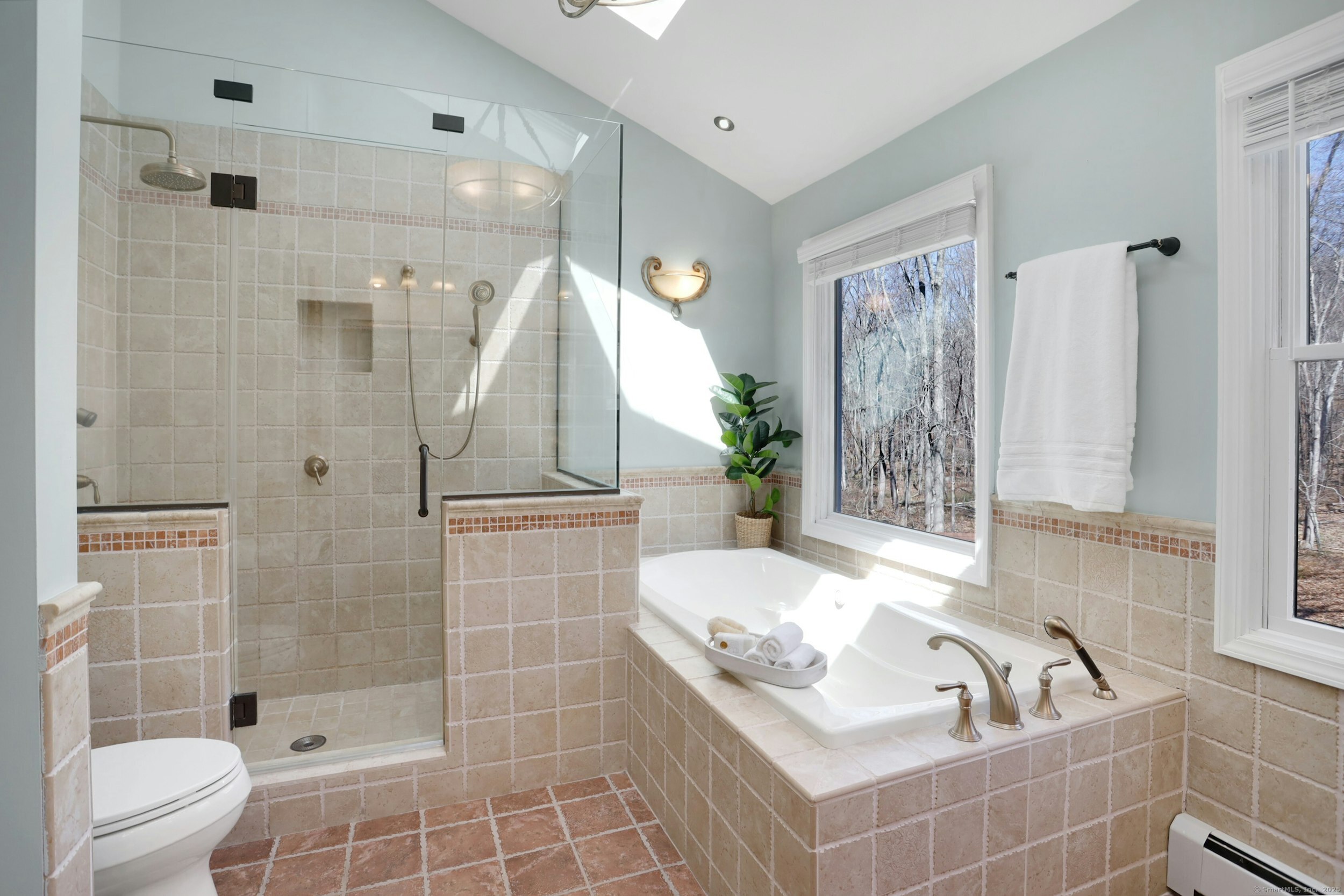 32 Kristy Drive, Bethel, Connecticut image 18