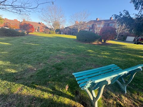 Tiny photo for 25 Florence Road #71, Branford, CT 06405 (MLS # 24142170)