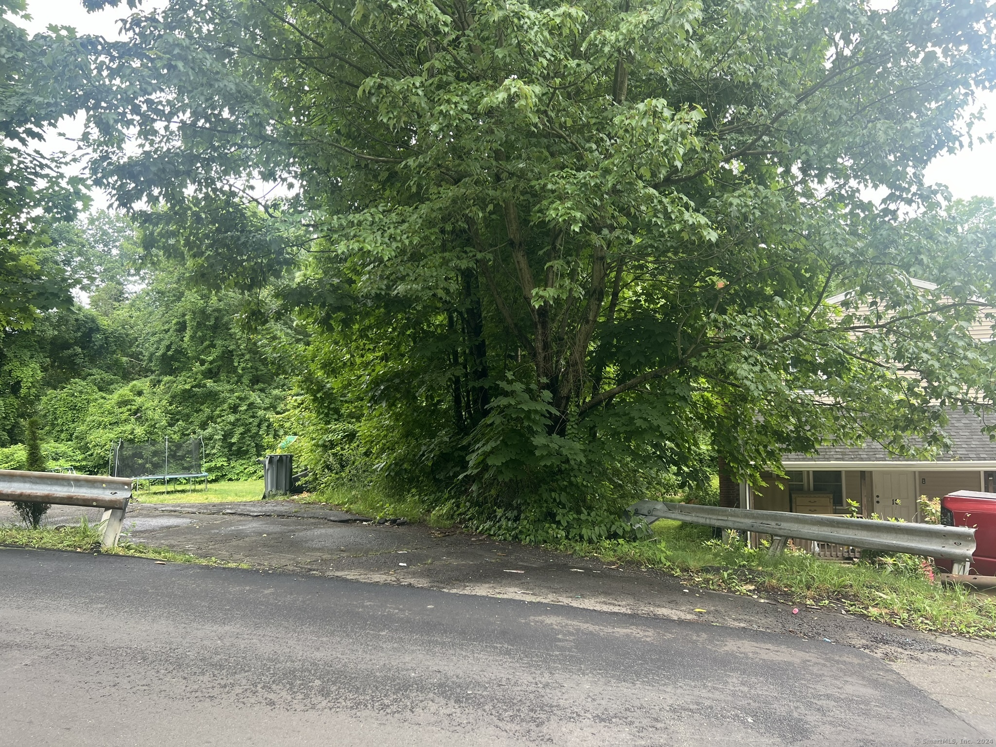 Burwell Road, West Haven, Connecticut image 2