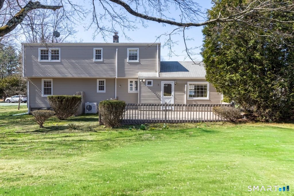 Photo of 146 Warde Terrace, Fairfield, CT 06824 (MLS # 24166825)