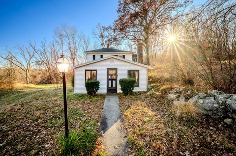 A home in Chaplin