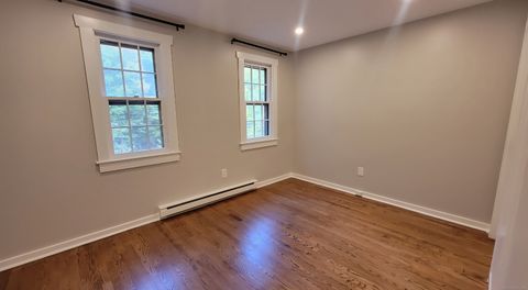 Tiny photo for 239 Old Farms Road #15B, Avon, CT 06001 (MLS # 24132954)