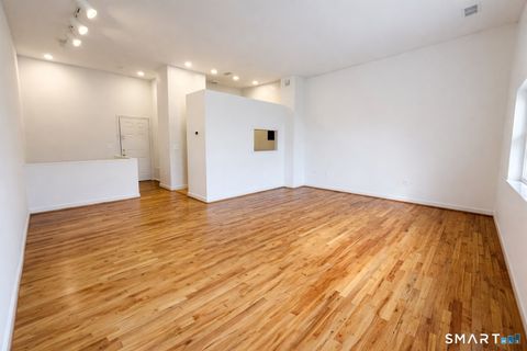 114 Huckleberry Hill Road Avon CT 06001