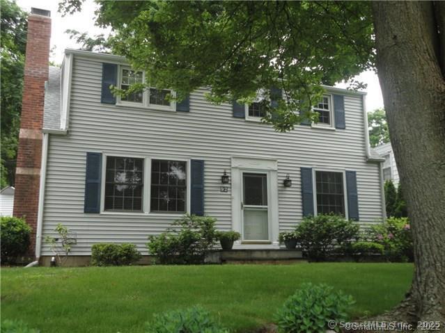 Linden Avenue, Darien, Connecticut - 4 Bedrooms  
2 Bathrooms  
10 Rooms - 