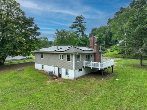 A home in Cromwell