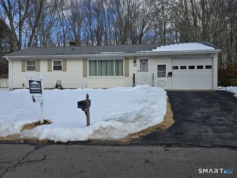 Photo of 36 Longview Terrace, Naugatuck, CT 06770 (MLS # 24145375)