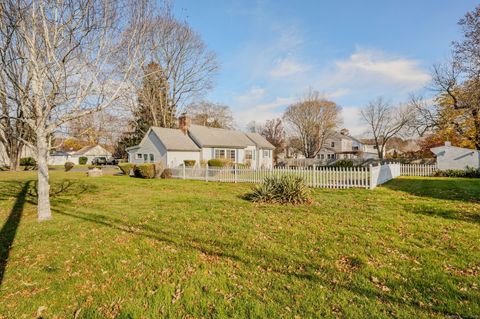 Tiny photo for 139 Pennsylvania Avenue, East Lyme, CT 06357 (MLS # 24142312)