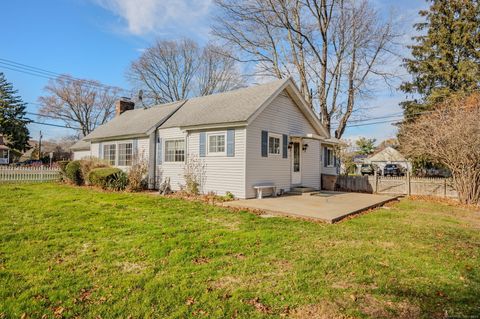 Tiny photo for 139 Pennsylvania Avenue, East Lyme, CT 06357 (MLS # 24142312)