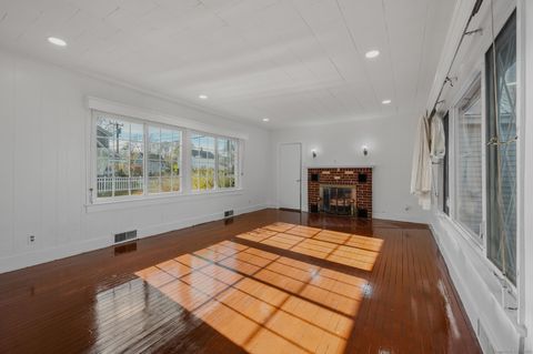 Tiny photo for 139 Pennsylvania Avenue, East Lyme, CT 06357 (MLS # 24142312)