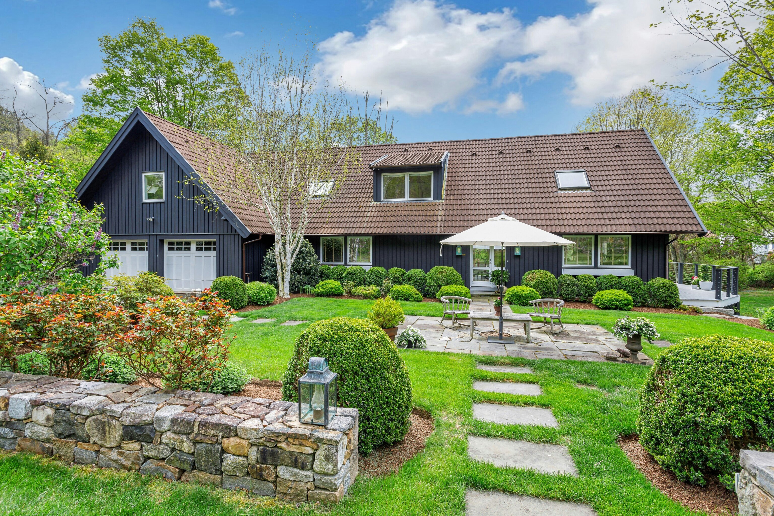 Property for Sale at 12 Old Redding Road, Redding, Connecticut - Bedrooms: 4 
Bathrooms: 3.5 
Rooms: 7  - $899,000