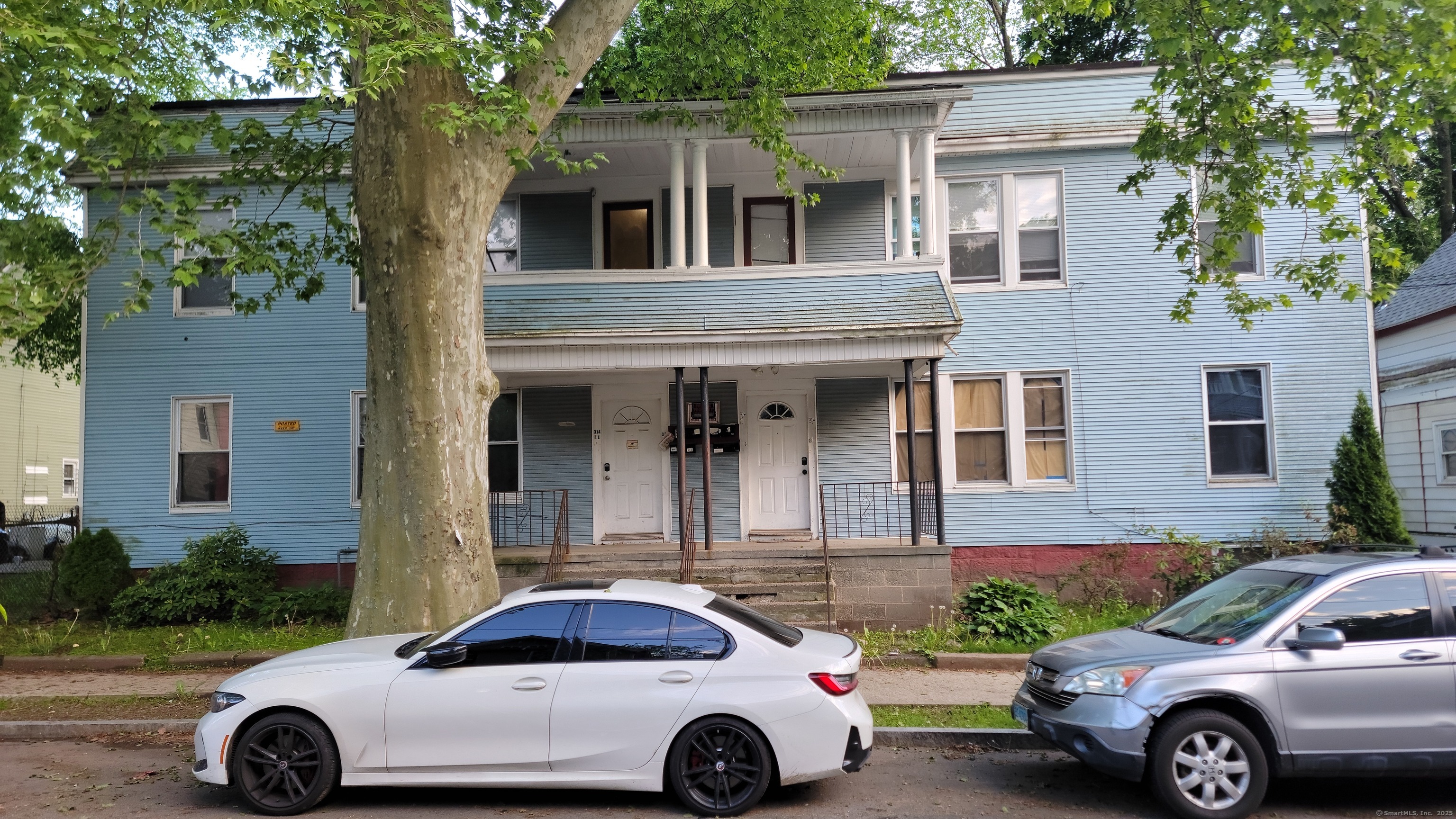 Property for Sale at W Division Street, New Haven, Connecticut - Bedrooms: 8 
Bathrooms: 4 
Rooms: 16  - $599,999