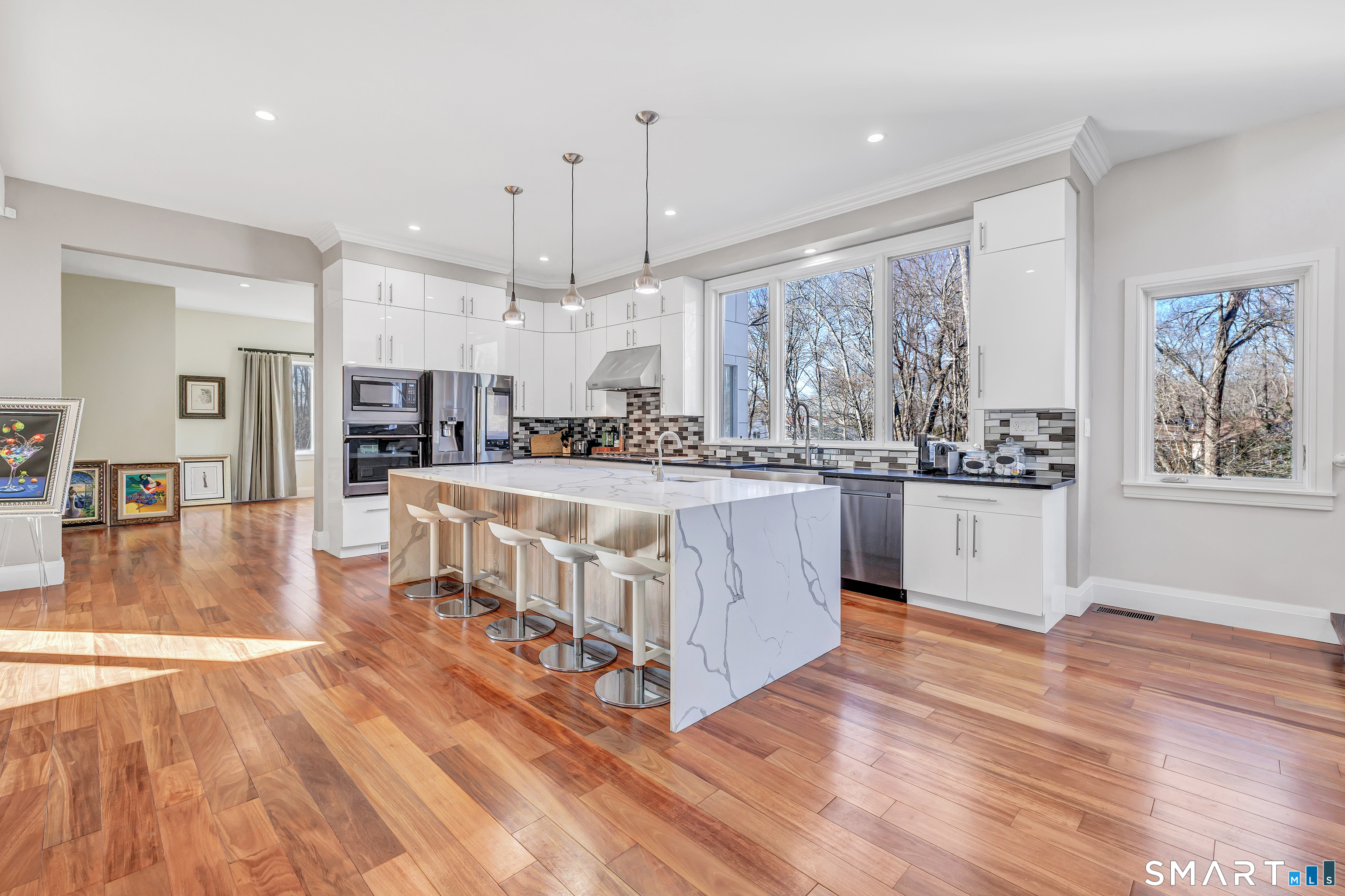 1030 Beechlawn Terrace