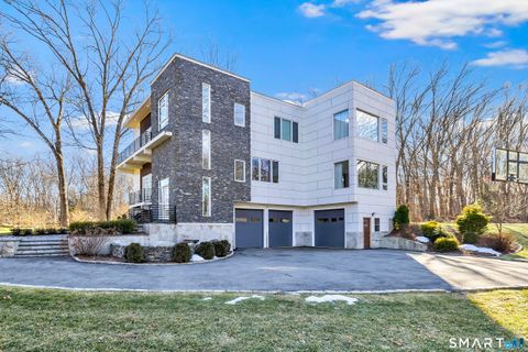 1030 Beechlawn Terrace Orange CT 06477