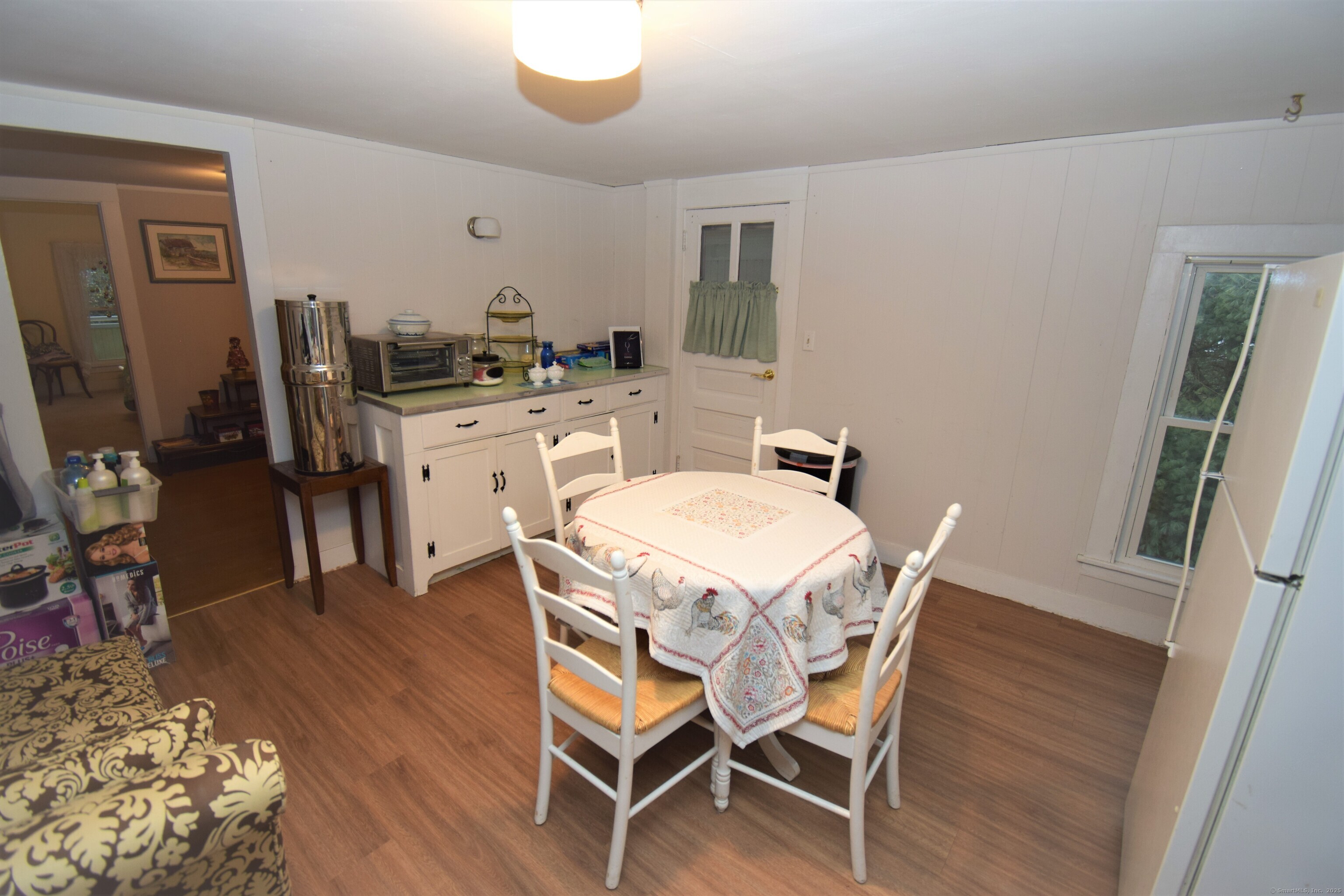 6 Pleasant Street 2