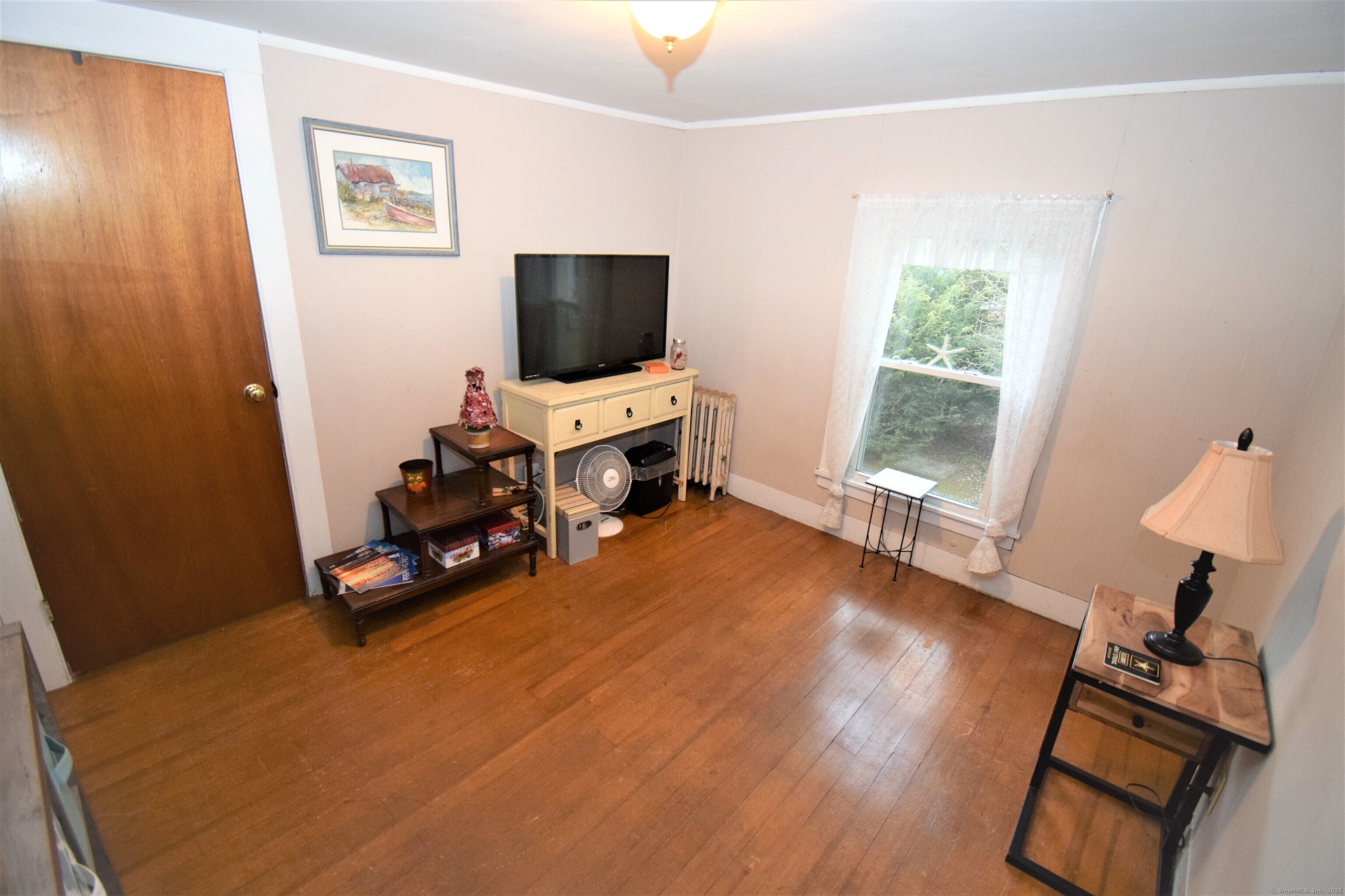 6 Pleasant Street 2