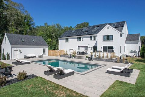 33 Justine Drive North Haven CT 06473