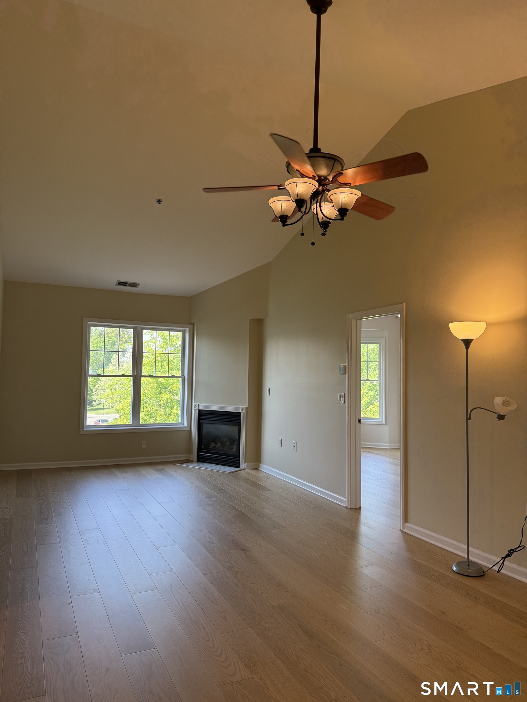 105 Richards Avenue 2508