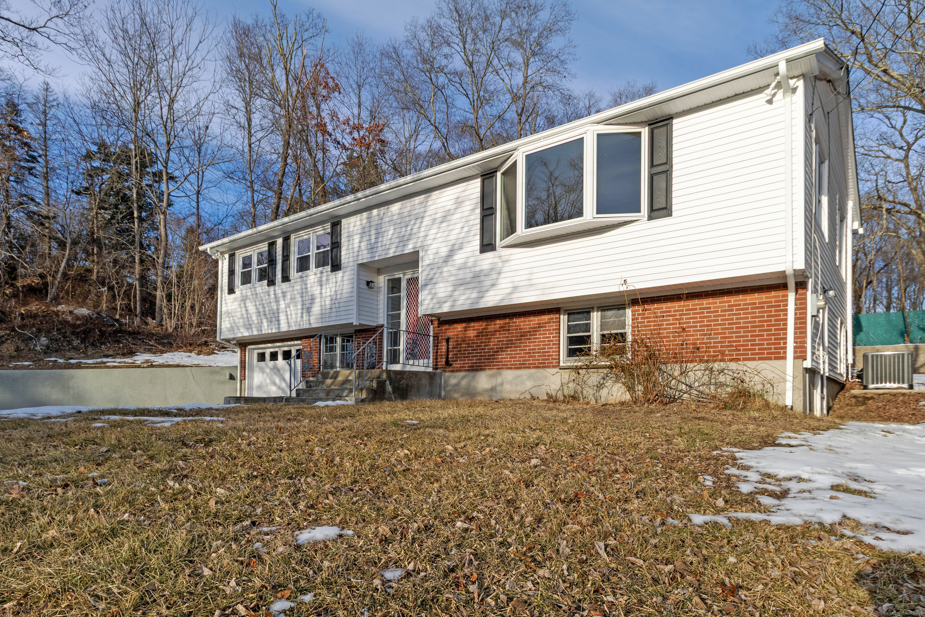 90 Lucas Park Road, Norwich, Connecticut image 3