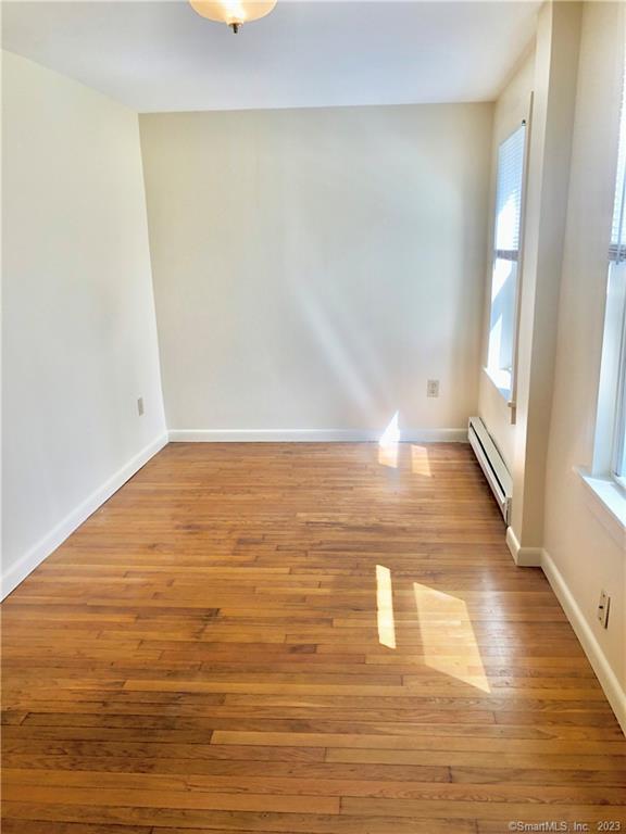 East Haddam, Connecticut 06469, United States, 1 Bedroom Bedrooms, ,1 BathroomBathrooms,Residential,Pending,14393