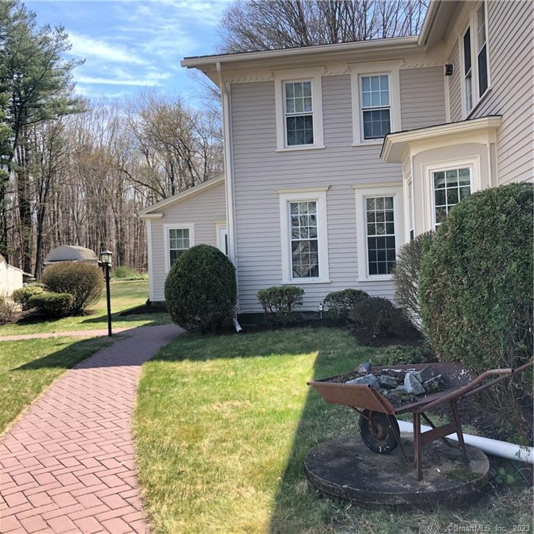 East Haddam, Connecticut 06469, United States, 1 Bedroom Bedrooms, ,1 BathroomBathrooms,Residential,Pending,14393