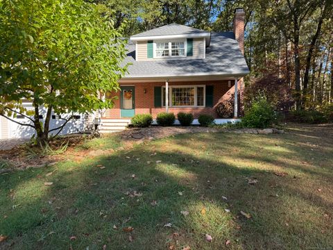 28 Wheeler Road Simsbury CT 06070