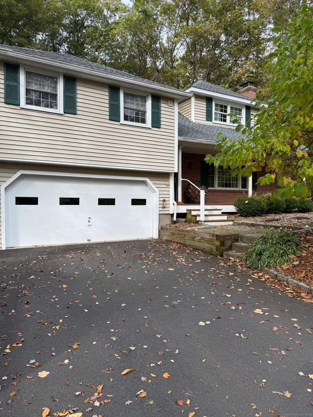 Photo of 28 Wheeler Road, Simsbury, CT 06070 (MLS # 24133653)