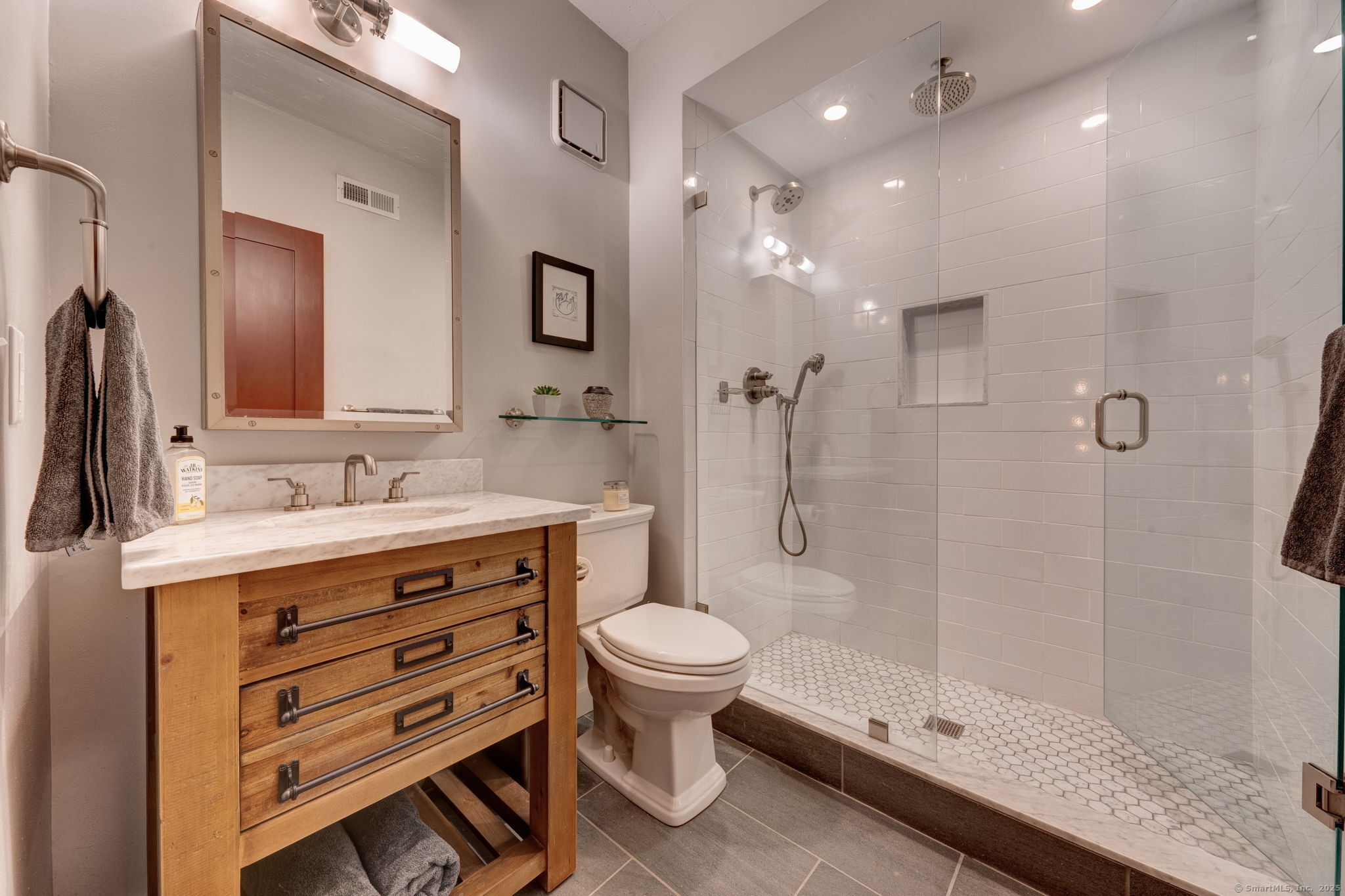 839 Main Street #APT 20, Torrington, Connecticut image 23