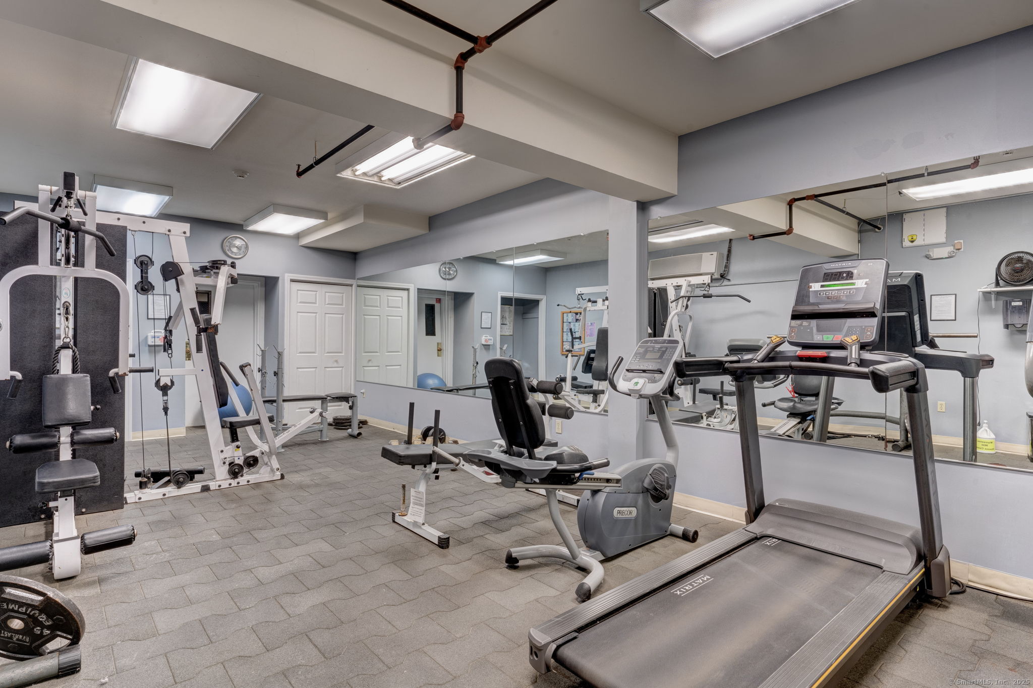 839 Main Street #APT 20, Torrington, Connecticut image 32