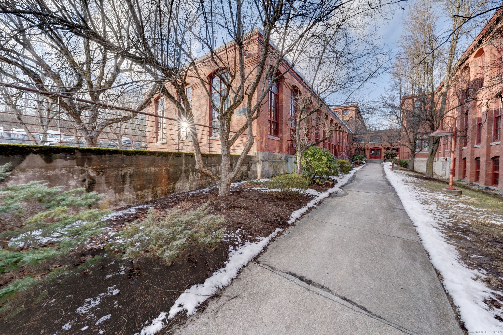 839 Main Street #APT 20, Torrington, Connecticut image 28
