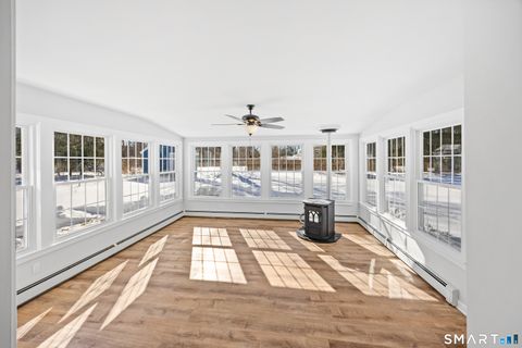 Tiny photo for 70 Scrub Oak Road, North Haven, CT 06473 (MLS # 24152363)