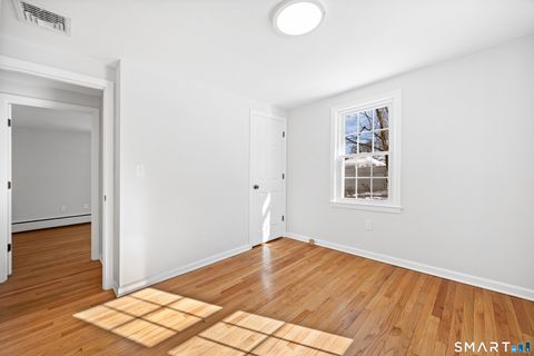 Tiny photo for 70 Scrub Oak Road, North Haven, CT 06473 (MLS # 24152363)