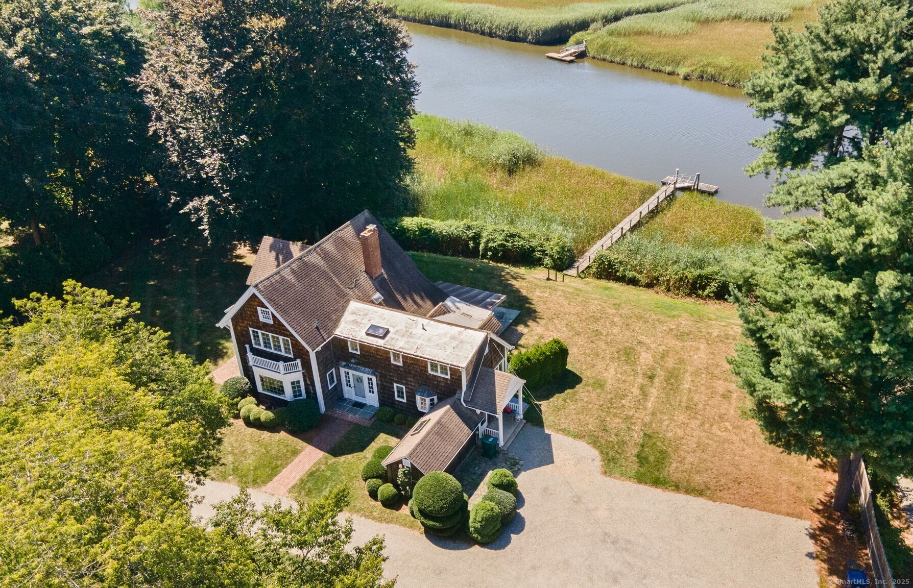 6 Lieutenant River Lane