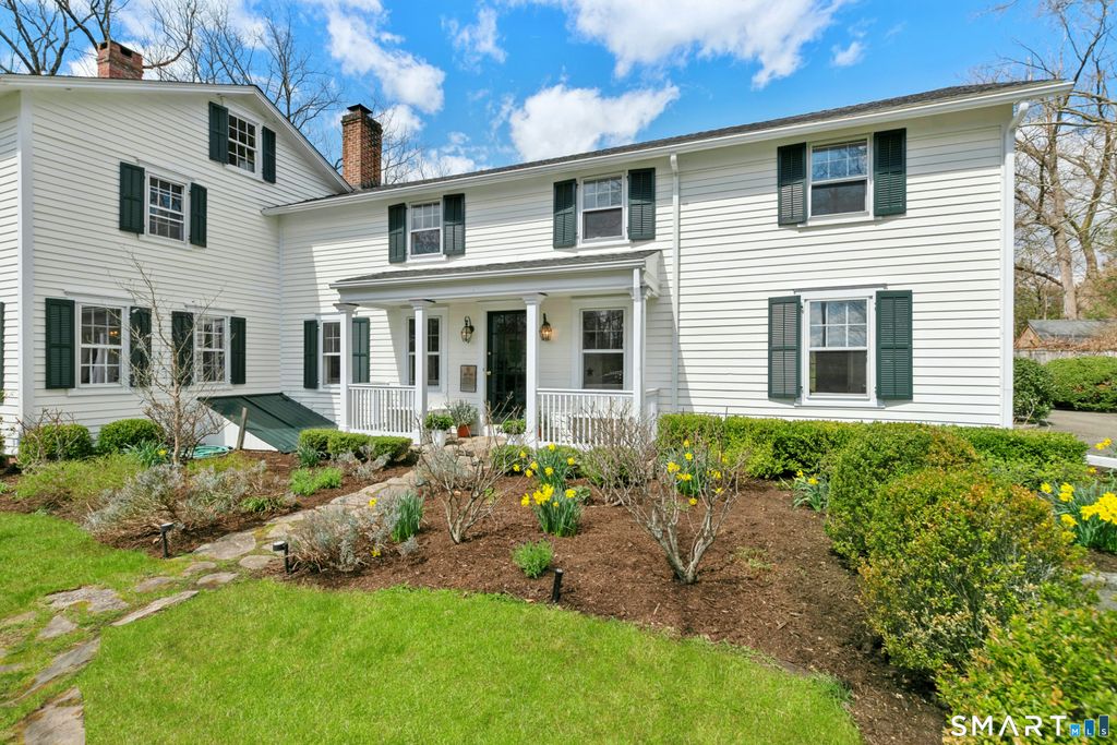 Photo of 561 Middlesex Road, Darien, CT 06820 (MLS # 24130400)