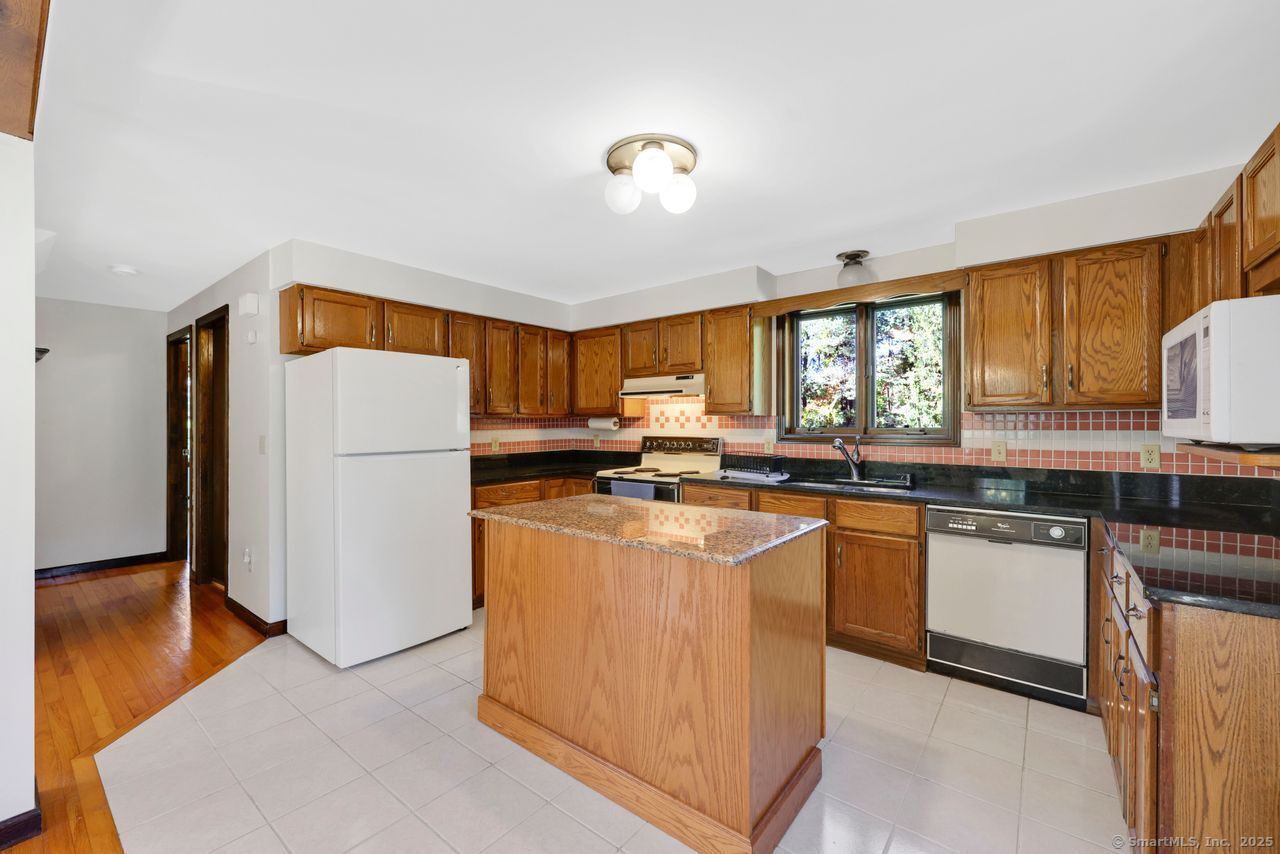 124 Spring Hill Road