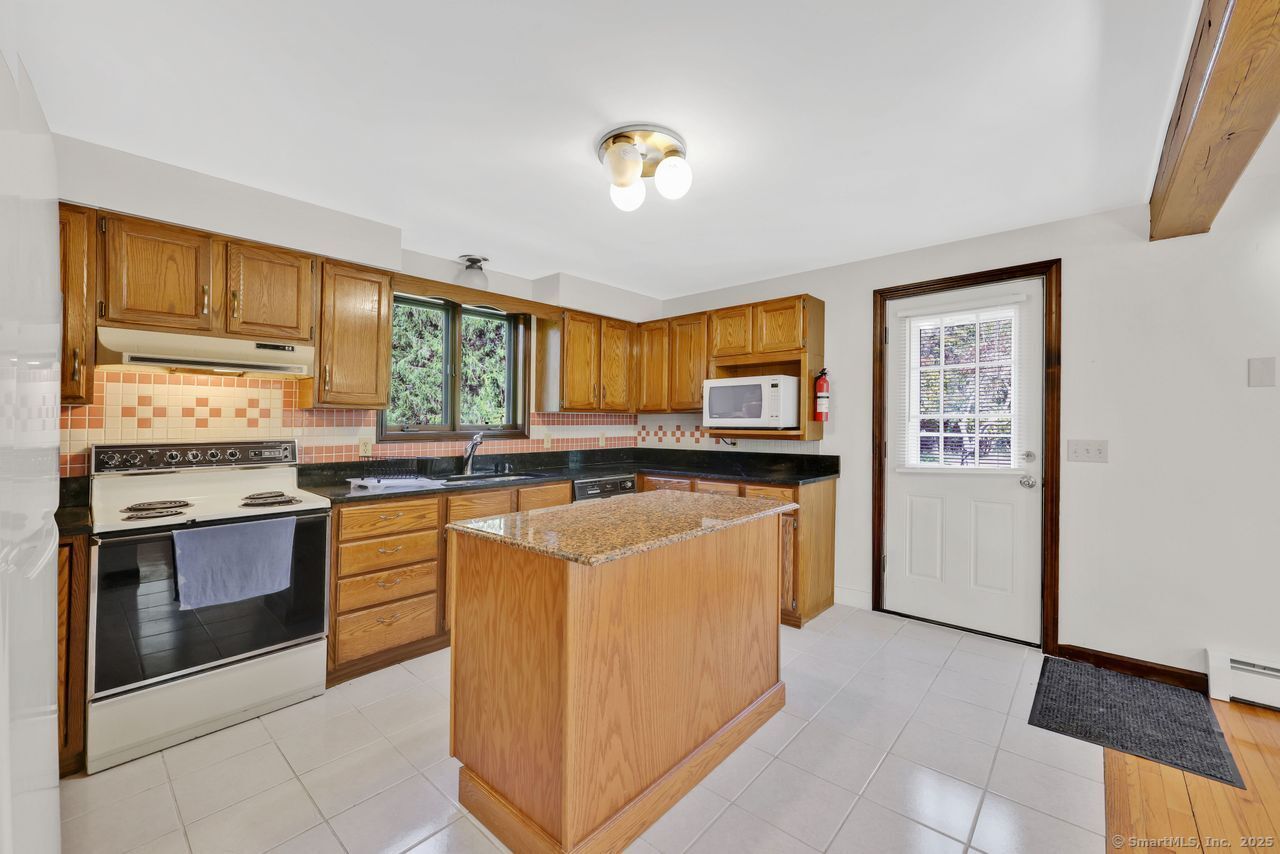 124 Spring Hill Road