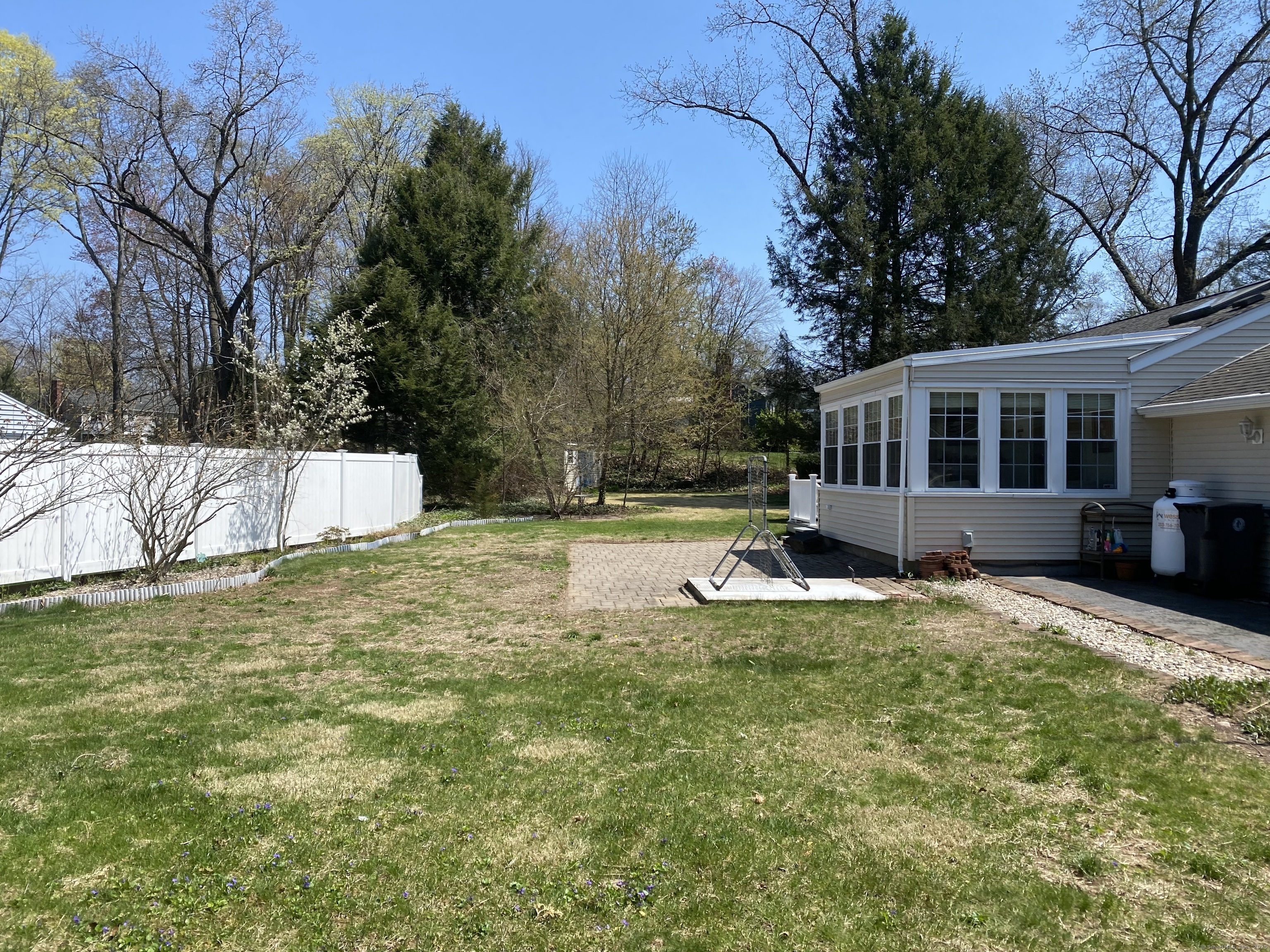 60 Holly Road, Cheshire, Connecticut image 33