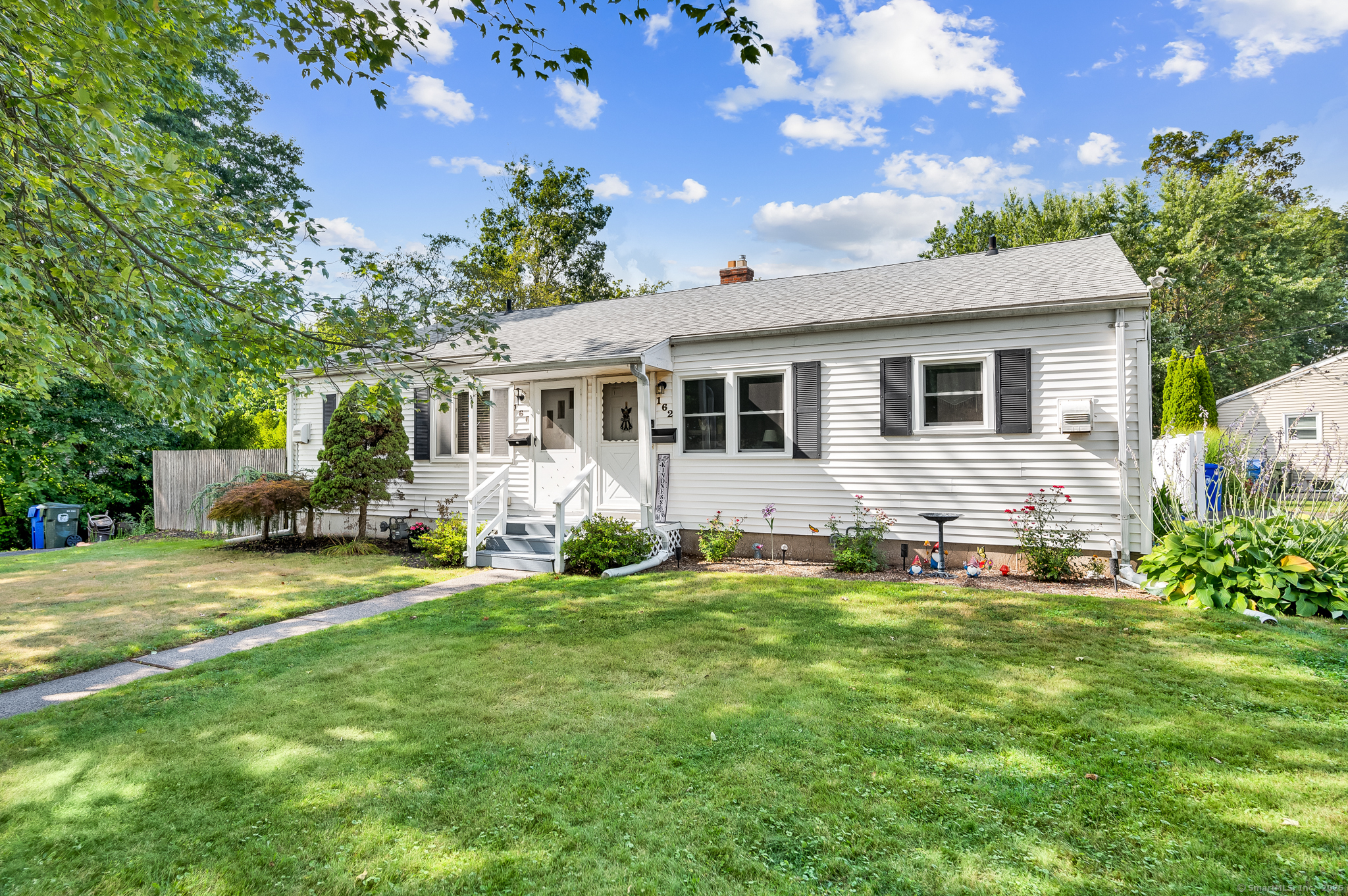 Newington, Connecticut 06111, United States, 2 Bedrooms Bedrooms, ,2 BathroomsBathrooms,Residential,Pending,201073 Newington, Connecticut 06111, United States, 2 Bedrooms Bedrooms, ,2 BathroomsBathrooms,Residential,Pending,201073