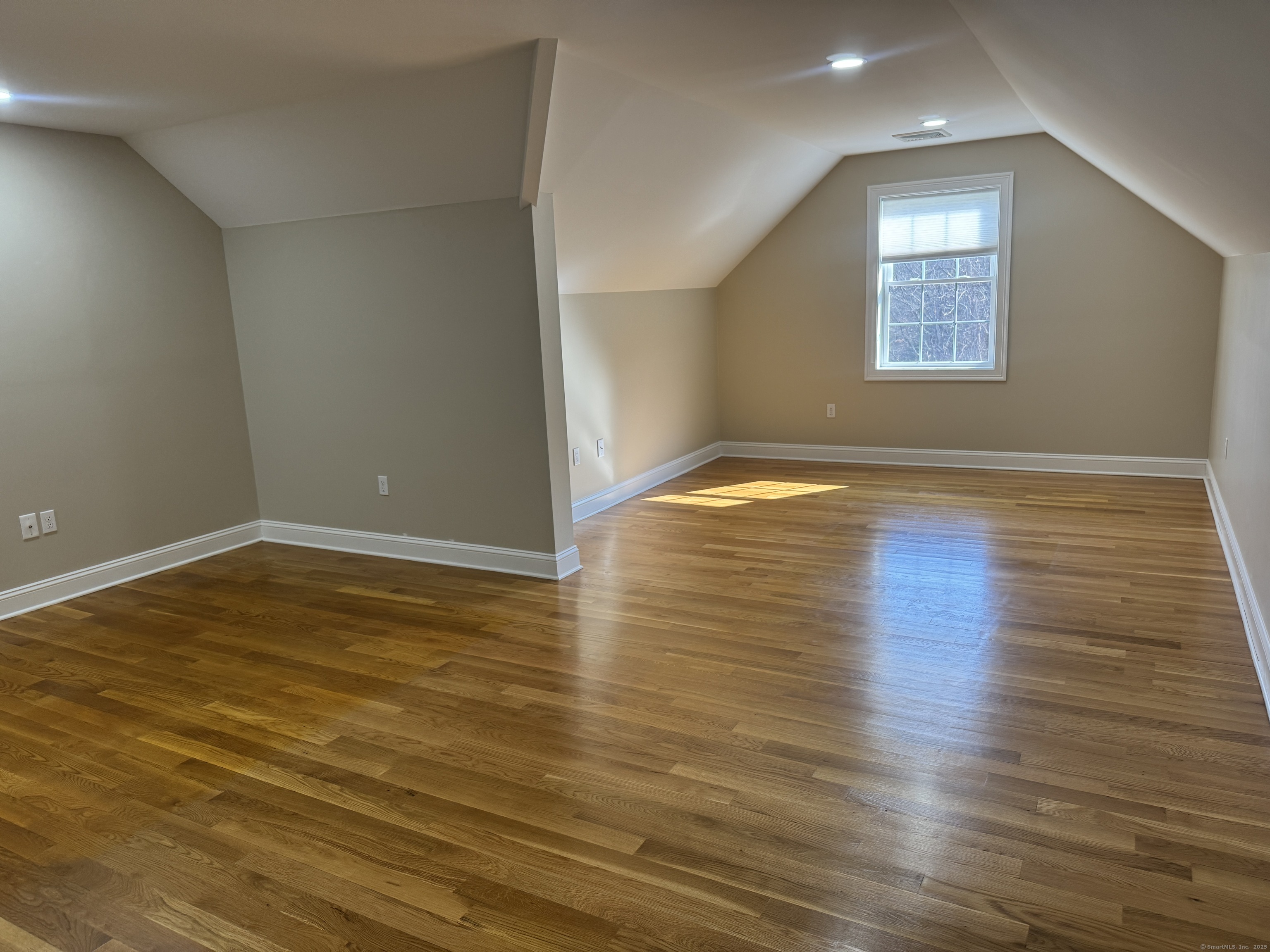 542 Huckins Road, Cheshire, Connecticut image 26