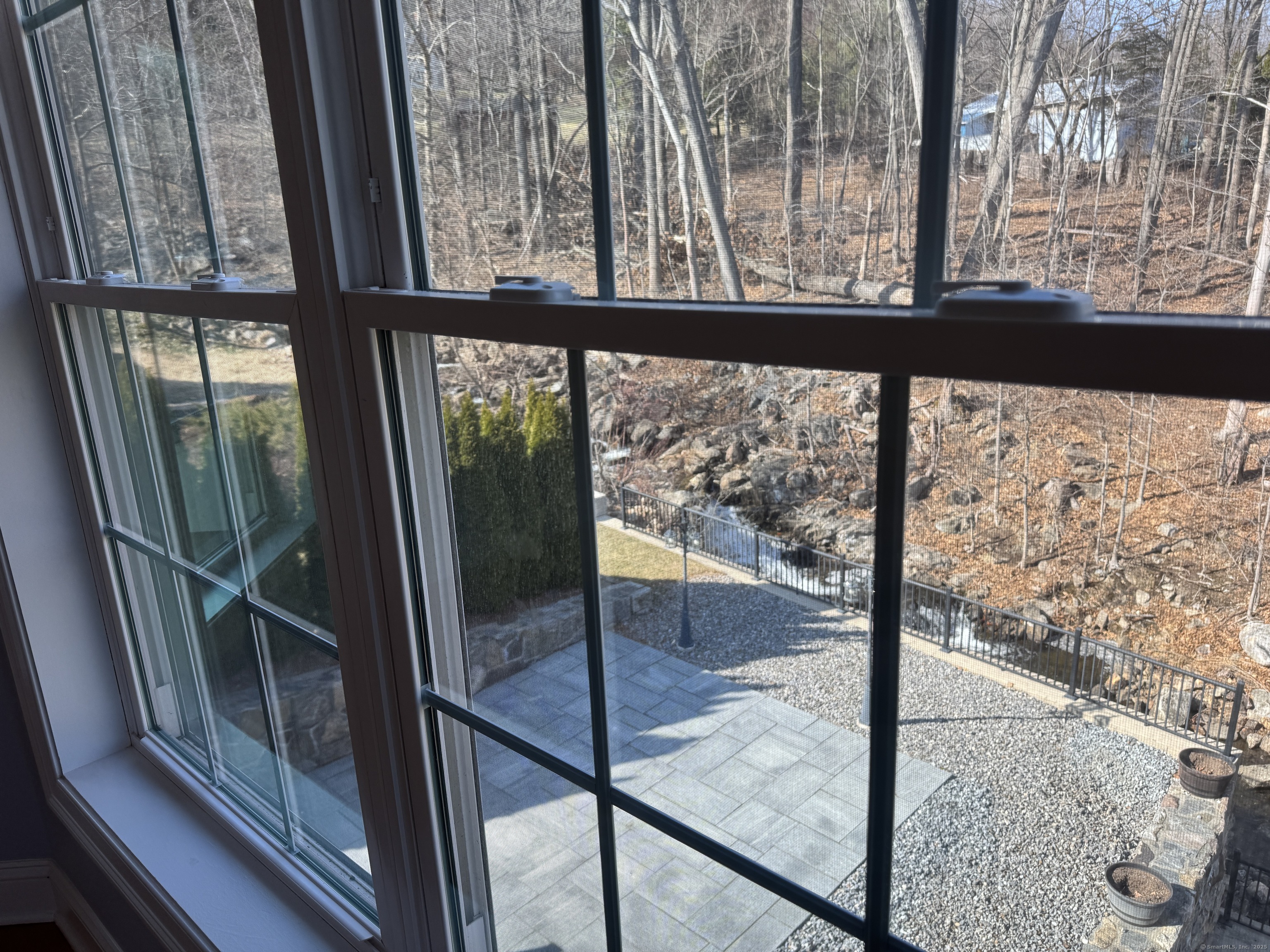 542 Huckins Road, Cheshire, Connecticut image 25