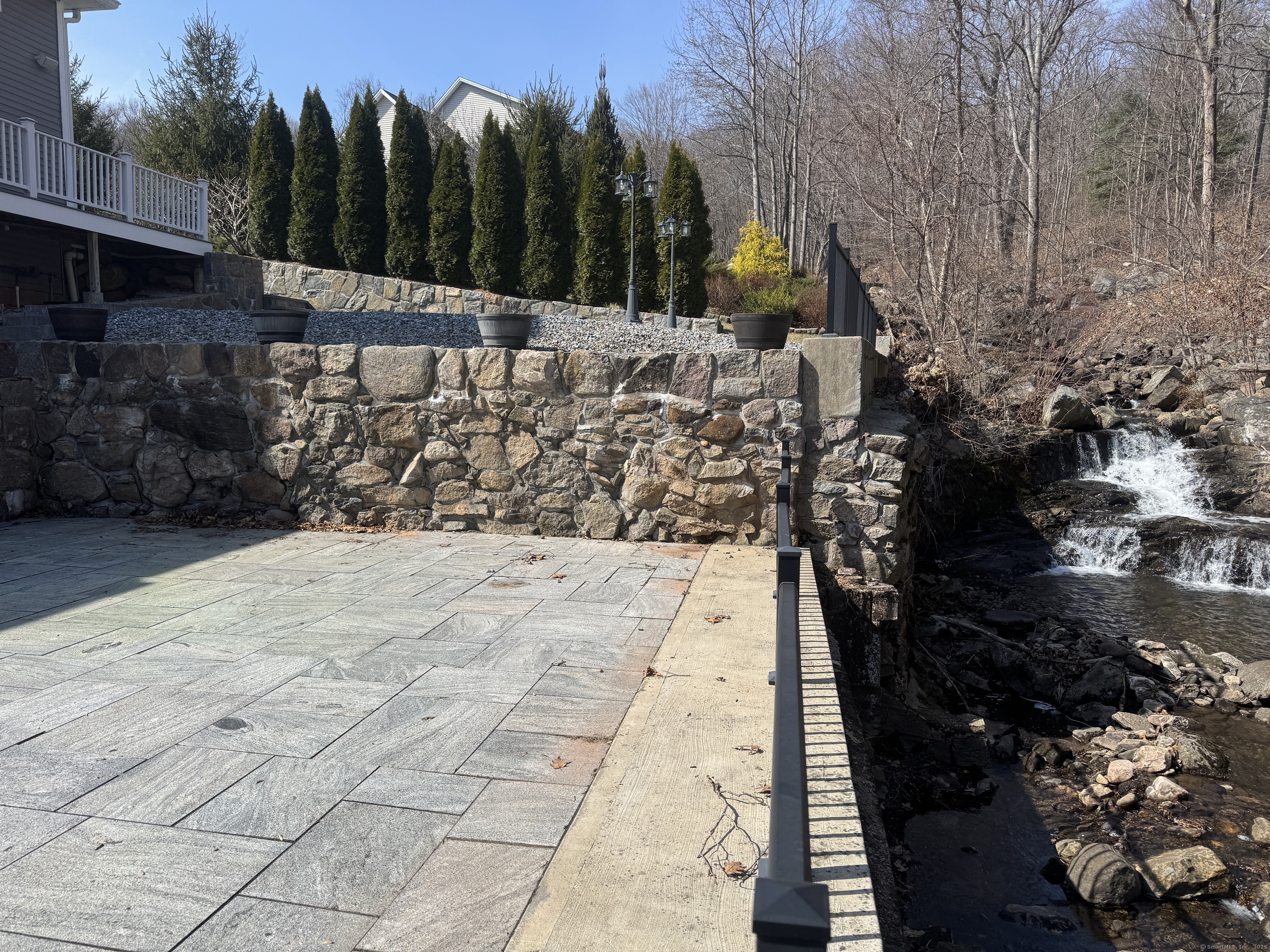 542 Huckins Road, Cheshire, Connecticut image 34