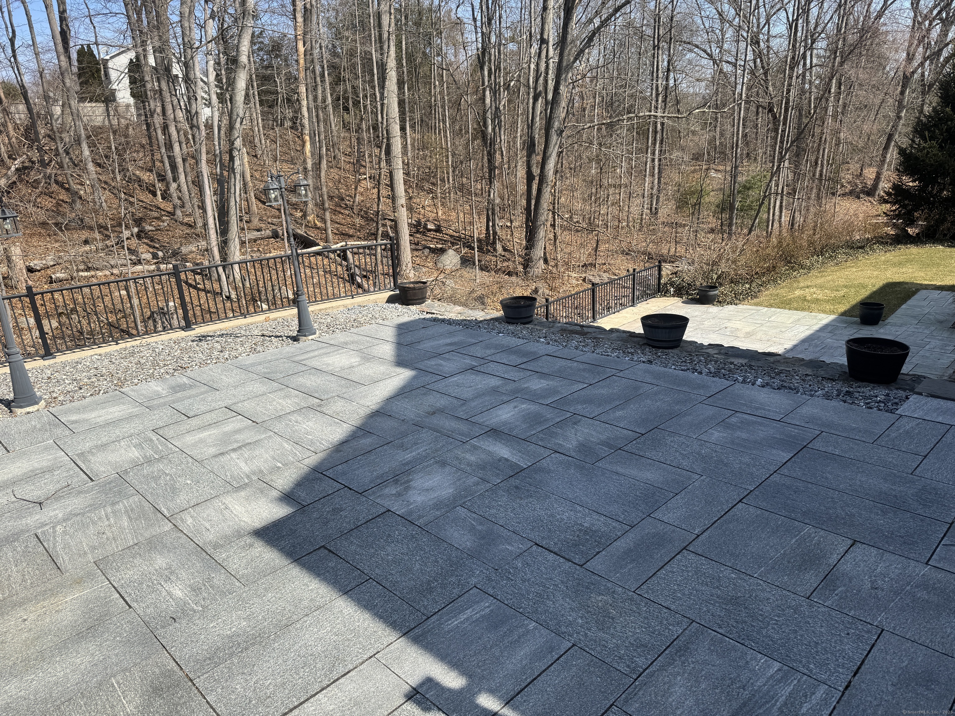 542 Huckins Road, Cheshire, Connecticut image 32