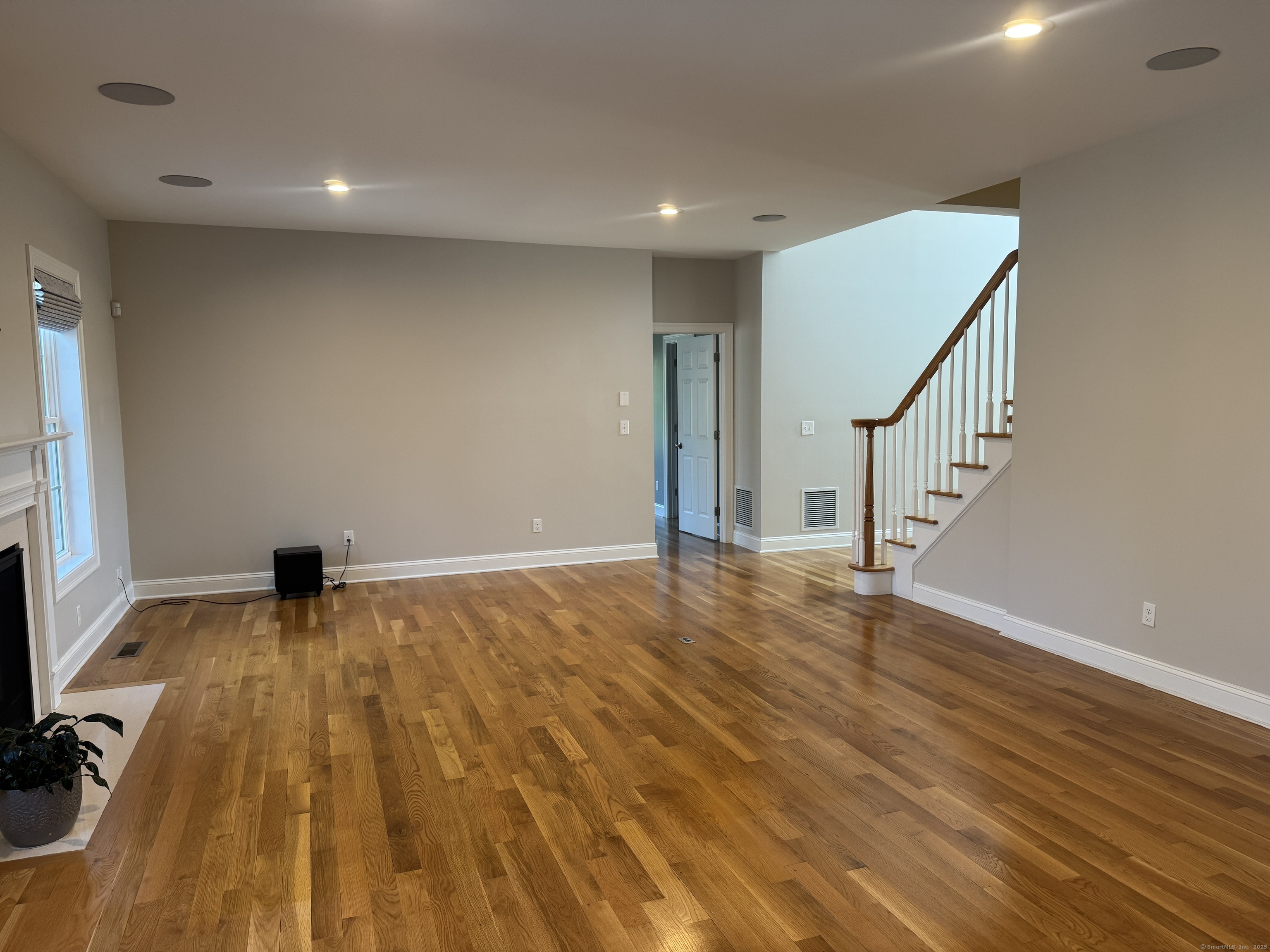 542 Huckins Road, Cheshire, Connecticut image 8
