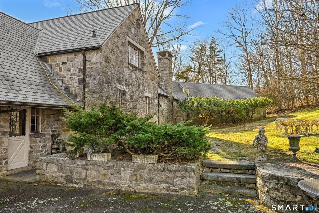 Photo of 14 Langner Lane, Weston, CT 06883 (MLS # 24143270)